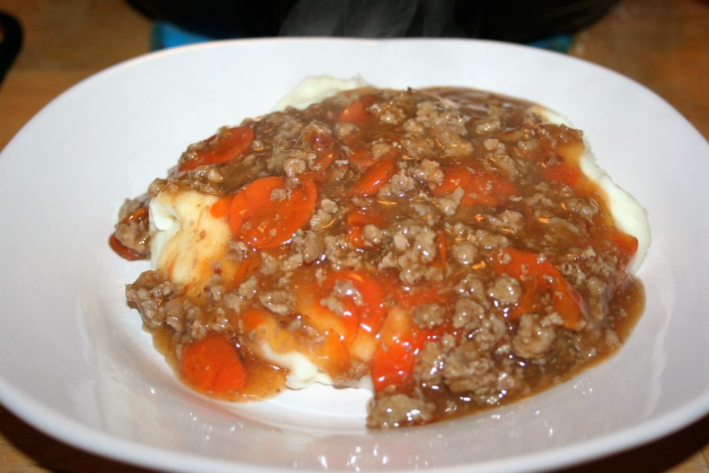 Meat Gravy and Mashed Potatoes ~ Lifeofjoy.me