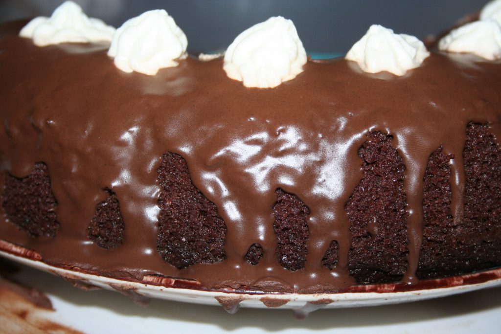 Mostess Bundt Cake ~ lfieofjoy.me