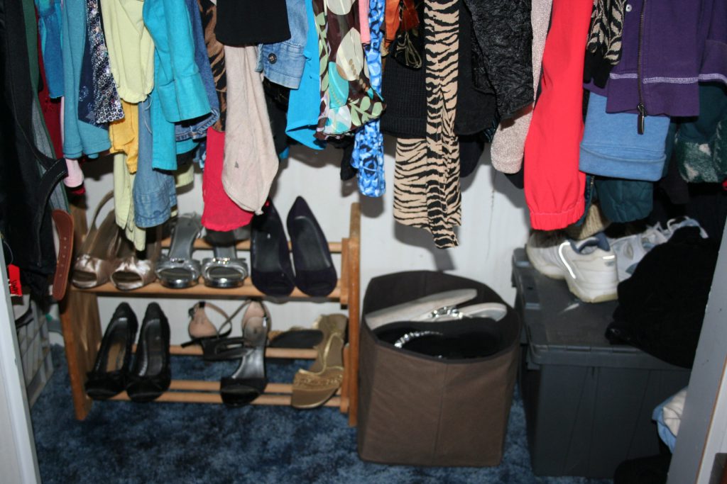 clean closet ~ Lifeofjoy.me